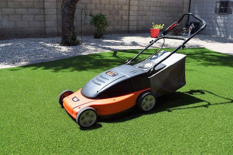 Black and decker 19 inch lawn hog 