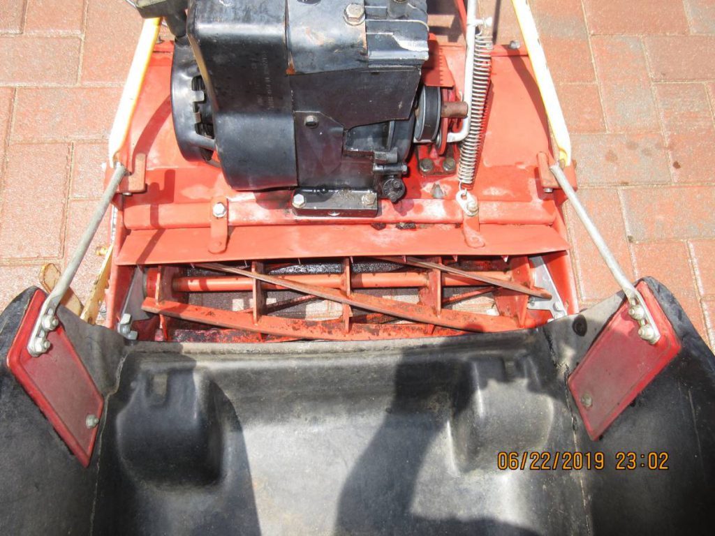 Used McLane 20 inch reel mower - RonMowers