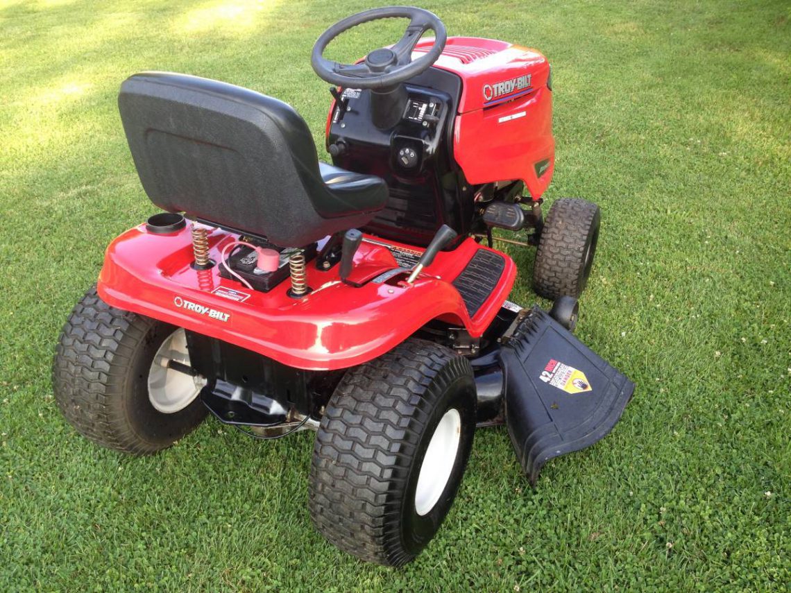 Used Troy-Bilt Bronco 42-in Riding Lawn Mower - RonMowers