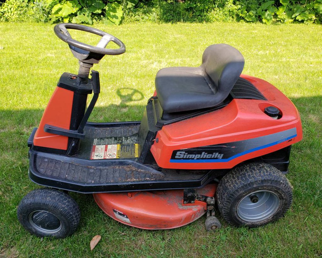 Simplicity Coronet 9 Riding Lawn Mower - RonMowers