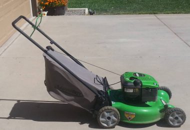 Preowned Honda HR215 Masters Commercial Grade Hydrostatic Lawn Mower