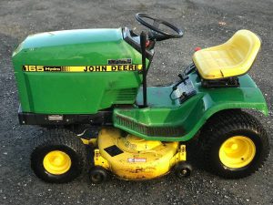 John Deere 165 Hydro Lawn / Garden Tractor - RonMowers