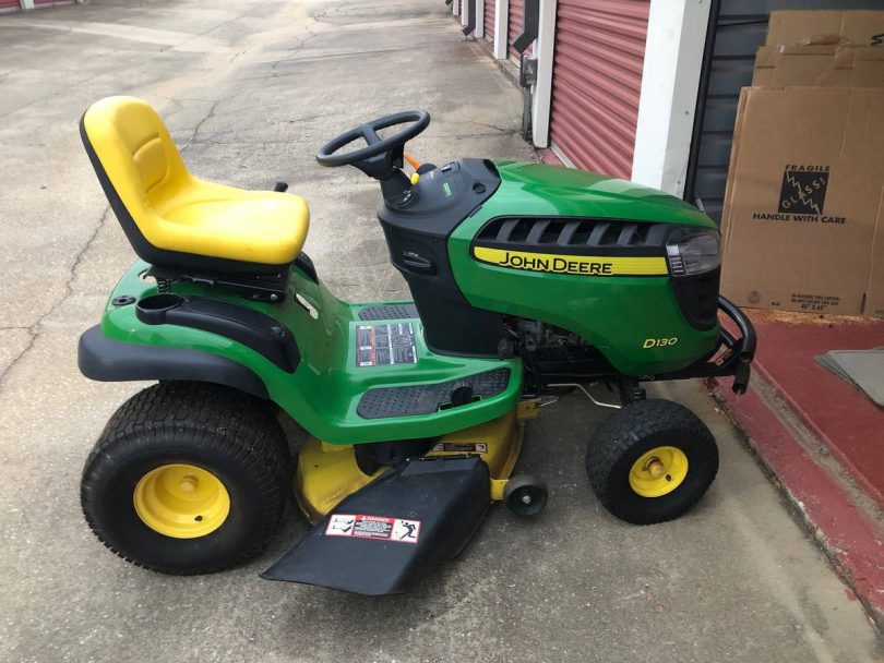 John Deere D130 Lawn Mower 42 in deck - RonMowers