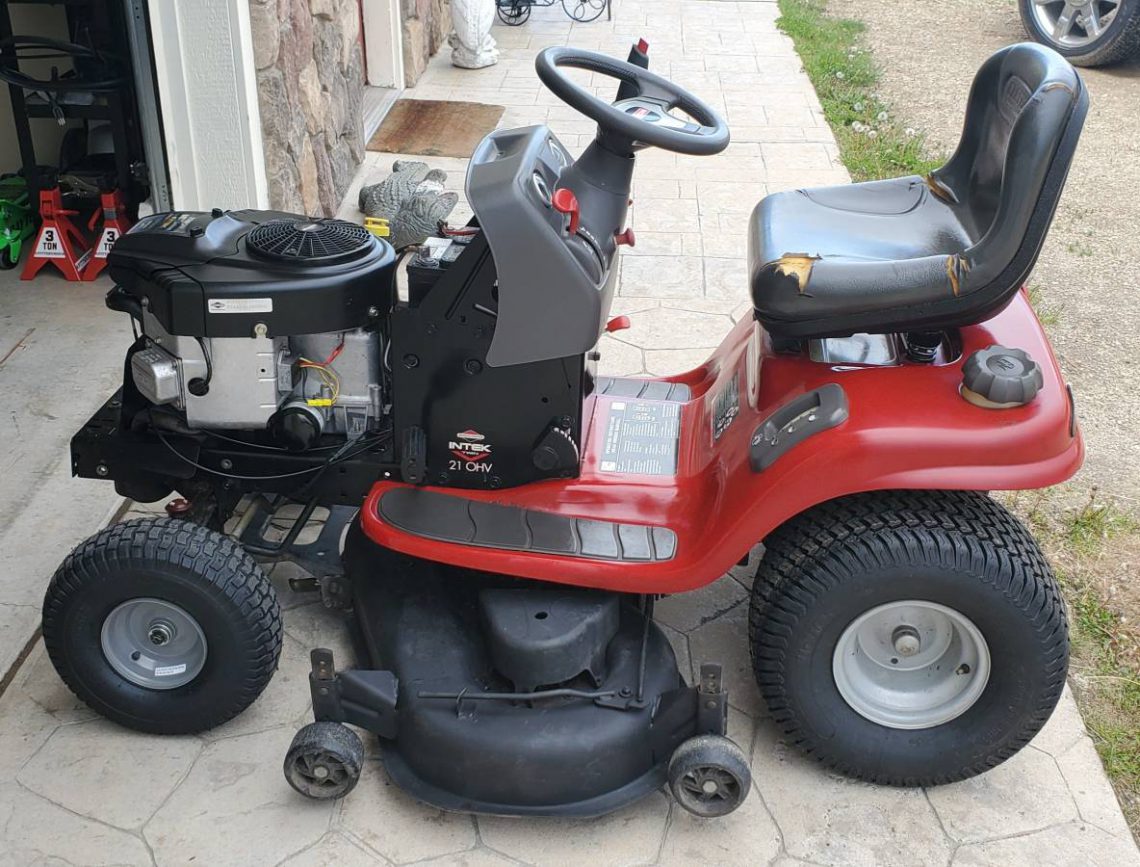 Craftsman DYT4000 riding lawn mower 48