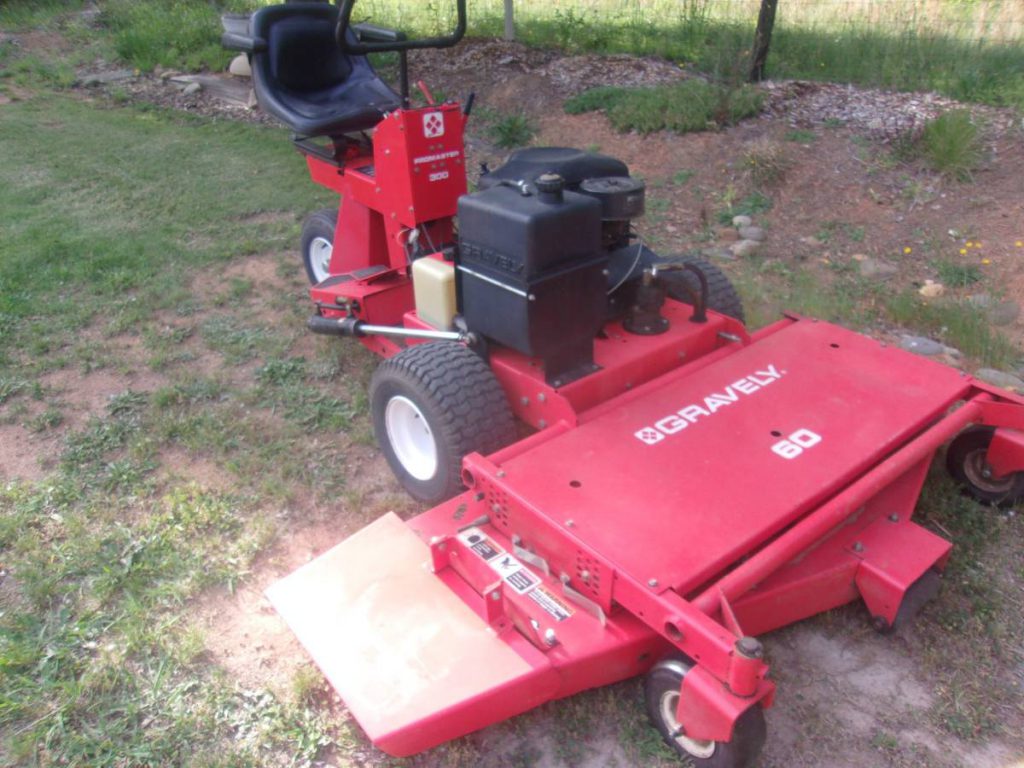 Gravely Promaster 300 riding lawn mower for sale - RonMowers