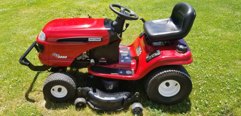 2004 Craftsman DLT 3000 42" Cut Lawn Tractor RonMowers