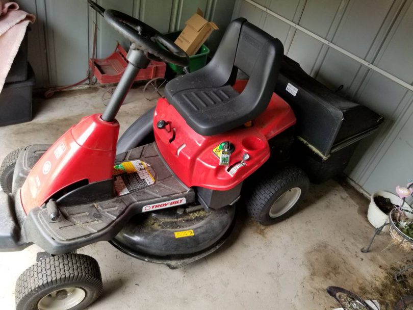 2019 Troy Bilt TB30 R Riding Lawn Mower with double bagger - RonMowers