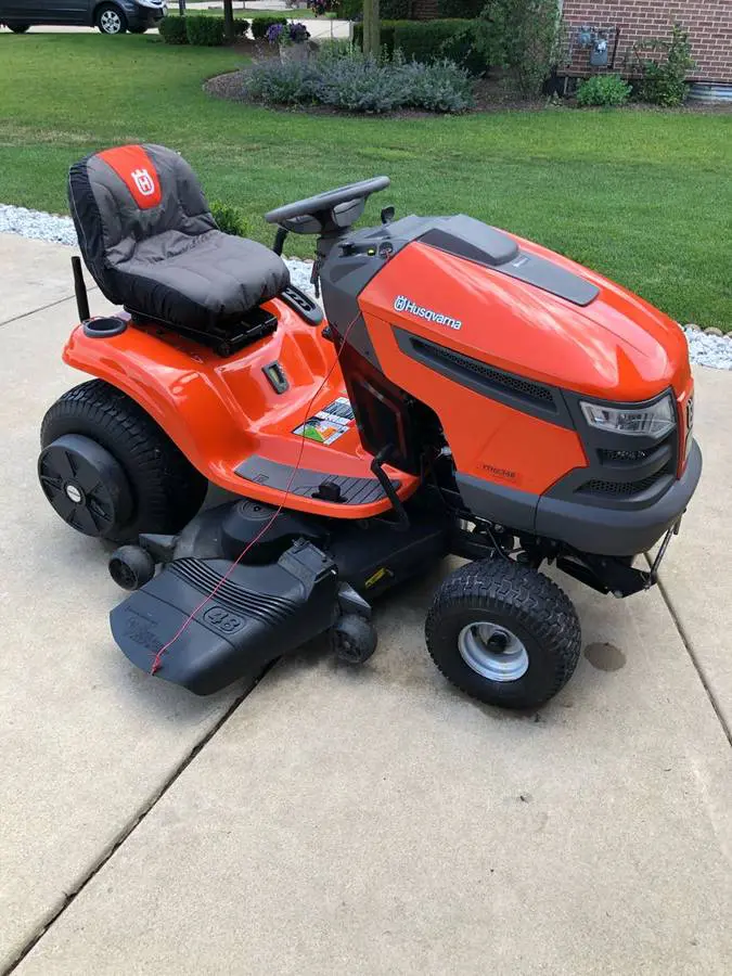 Husqvarna riding mower yth2348 hot sale