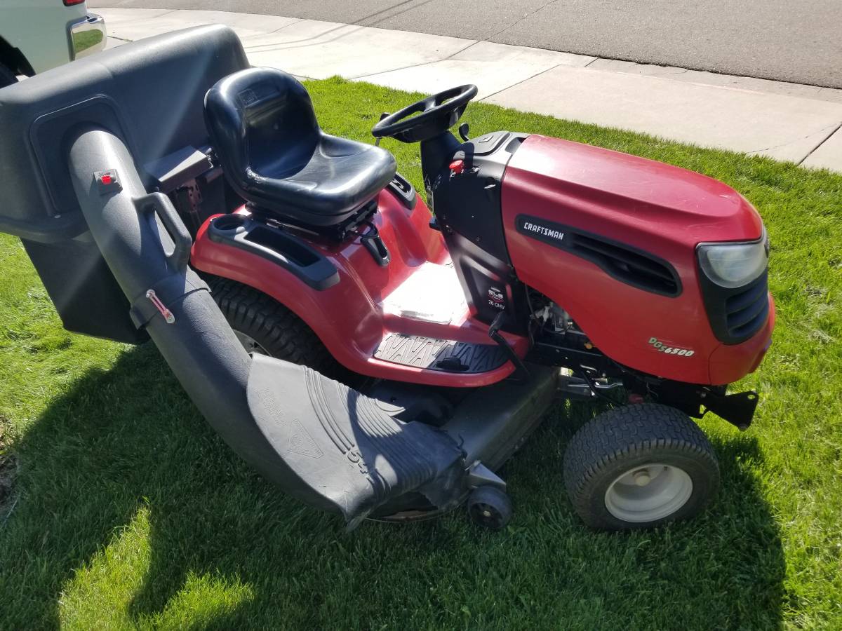 Craftsman DGS6500 riding mower with bagger - $1,400 (Fort colli - RonMowers