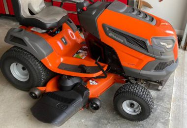 Craftsman YT-3000 Riding Mower Used - RonMowers