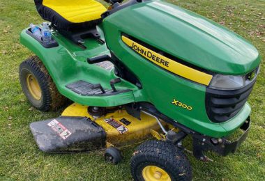 Woods F21D Mow'n Machine Zero Turn Lawn Mower - RonMowers