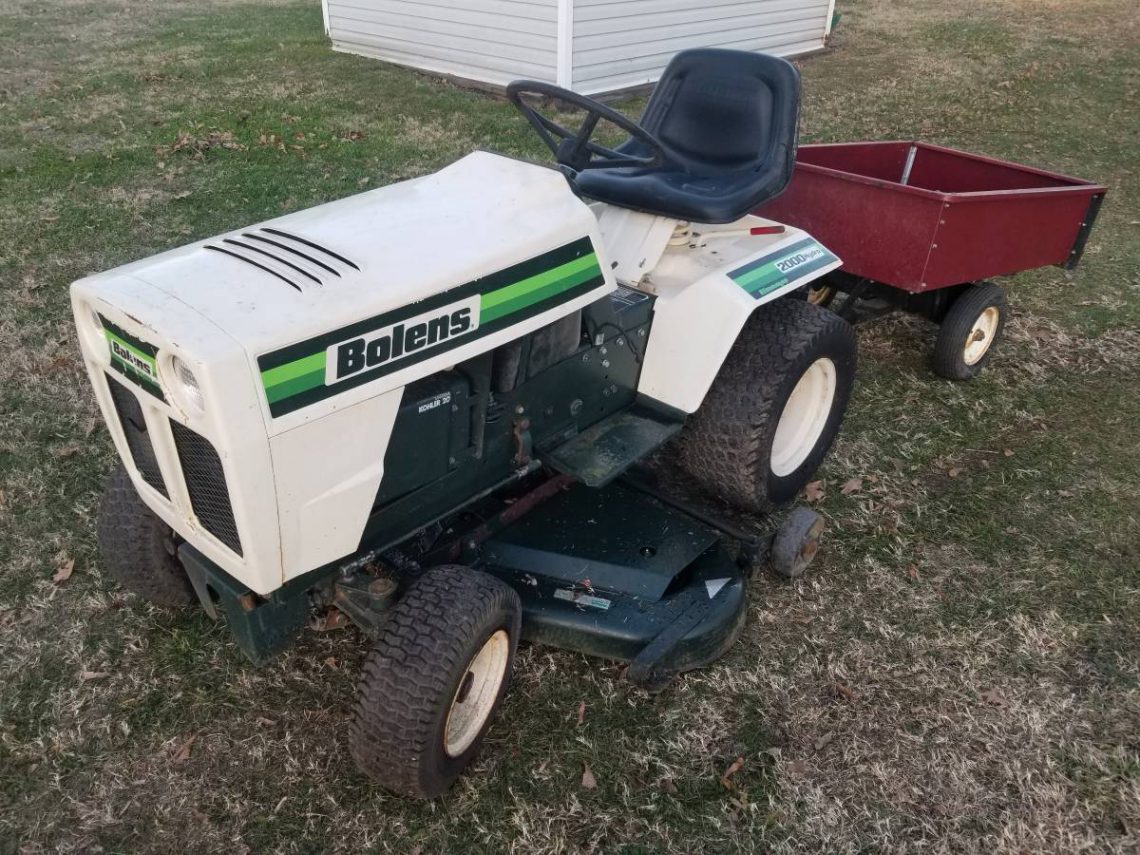 Bolens 2000 Riding Lawn Mower with trailer - RonMowers