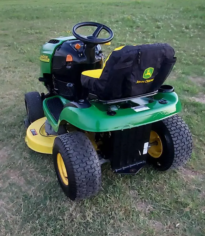 John deere l110 online mower deck