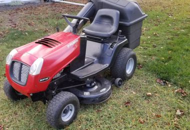 Woods F21D Mow'n Machine Zero Turn Lawn Mower - RonMowers