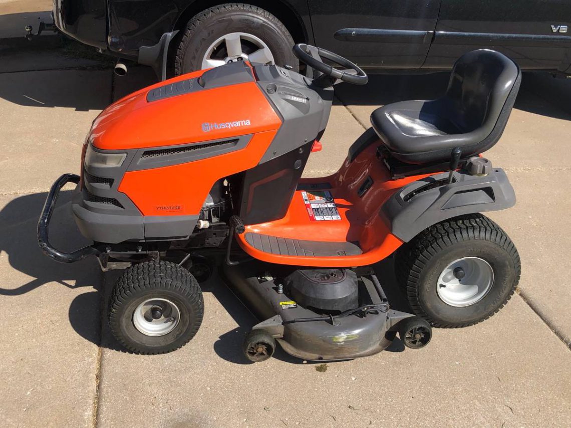 Husqvarna YTH23V48 Riding mower for sale - RonMowers