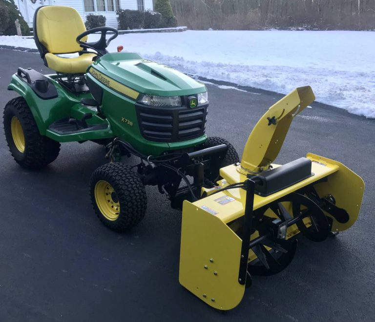 John Deer X738 HST 4X4 Signature Series Lawn and Garden Tractor 54” Mid ...