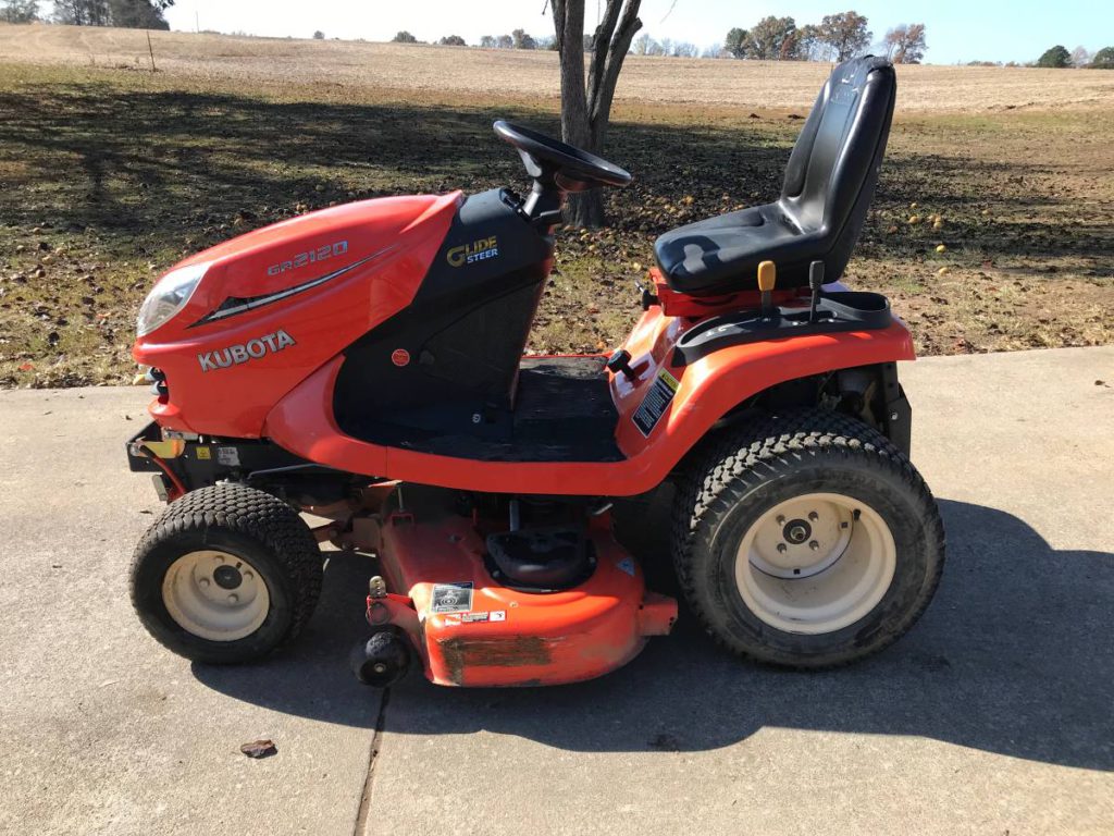 2012 Kubota GR2120 48” cut 21hp Diesel 4wd power steering riding lawn ...