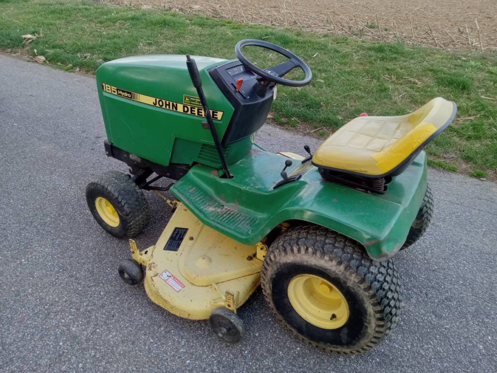 John Deere 185 Riding Lawn Mower for Sale - RonMowers