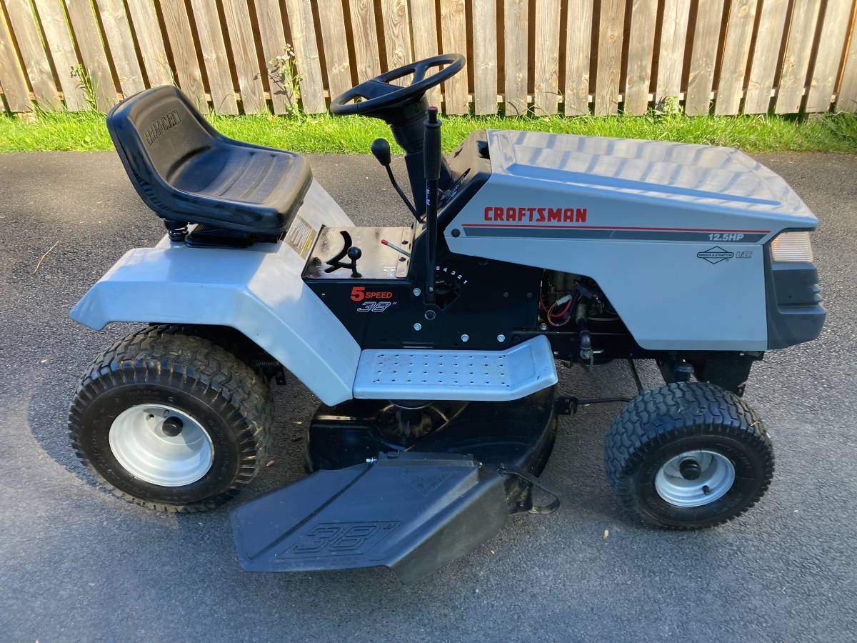 Craftsman LT4000 12.5HP 38 5 Speed Riding Mower for Sale RonMowers