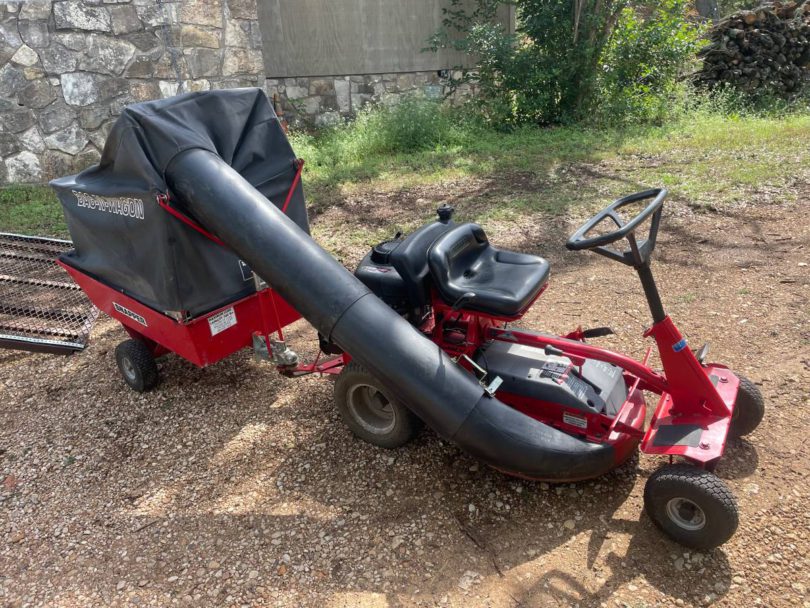 2014 Snapper 2812524bve 28 Inch 125hp Hi Vac Rear Engine Riding Mower With Bagger Ronmowers 3336