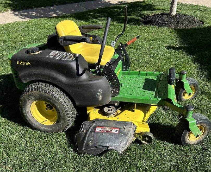 2015 Jon Deere Z425 Zero Turn Mower For Sale Ronmowers 3208