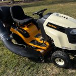 00j0j 2JFIAYyzaKO 0CI0t2 1200x900 150x150 Cub Cadet LTX 1042 KW lawn mower for sale